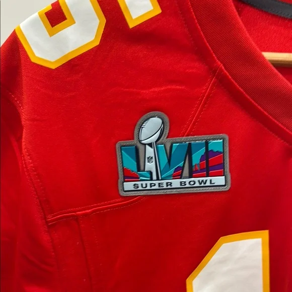 Patrick Mahomes Super Bowl LVII Special Edition Nike Jersey Men’s Medium NWT - Picture 3 of 4